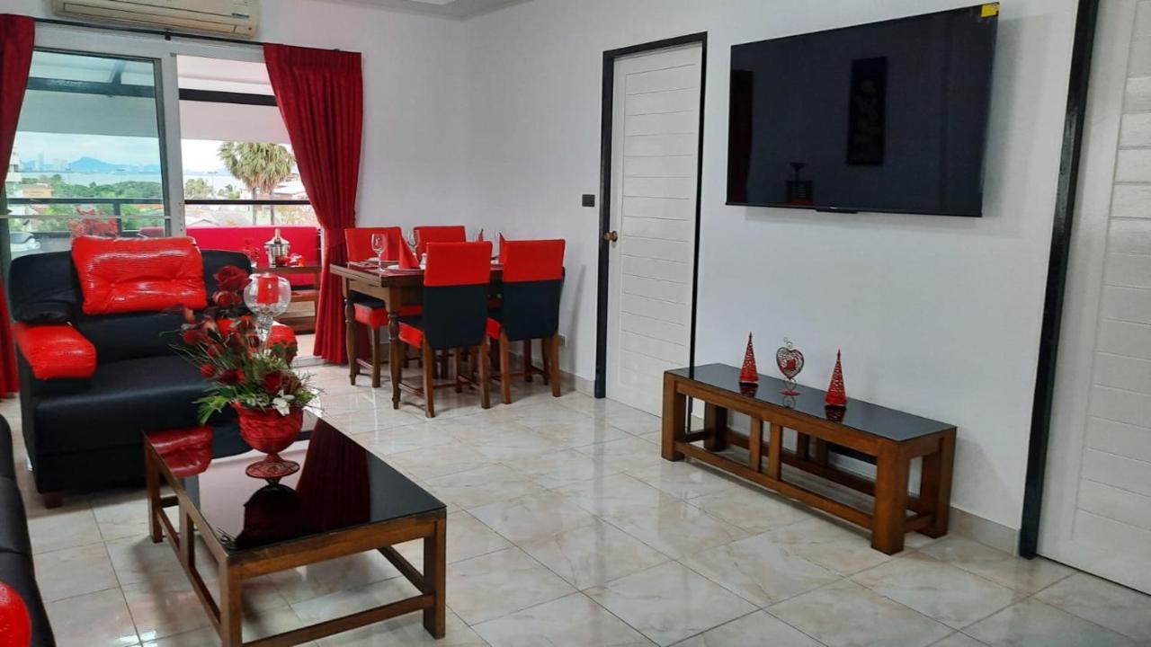 Happy Beach Jomtien Guesthouse Exterior photo